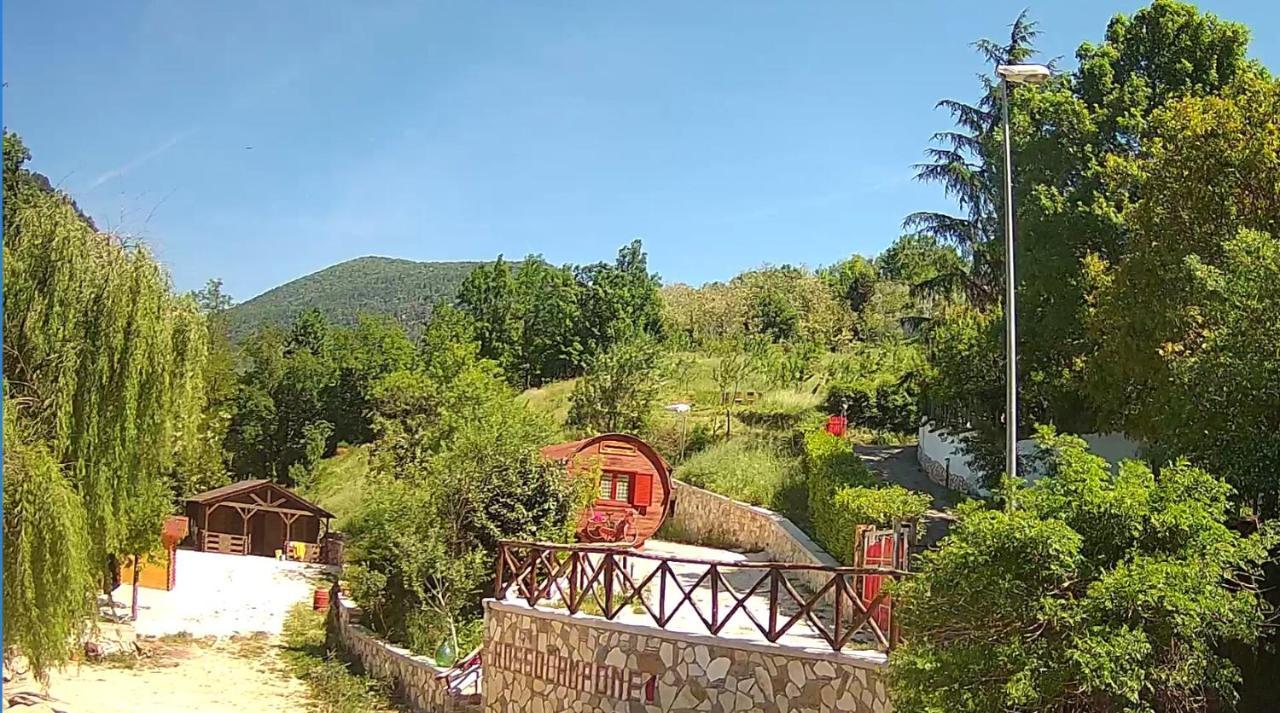 Agriturismo Rosso Lampone Cerreto Laziale Exterior photo